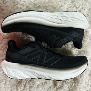NEW IN BOX New Balance Fresh Foam X 1080v13 Sneakers Black Women’s Size 7
